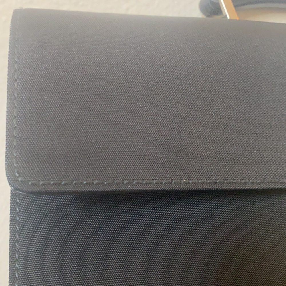 Gucci Briefcase - Picture 4 of 17